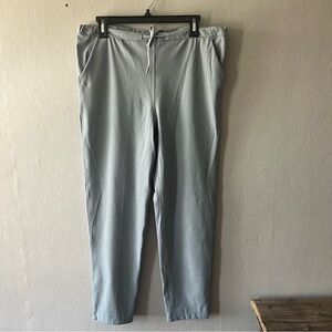 Lululemon Grey Stretch High Rise Cropped Pants size 6